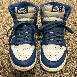 Used Air Jordan 1 retro high OG GS, USA 4.5Y